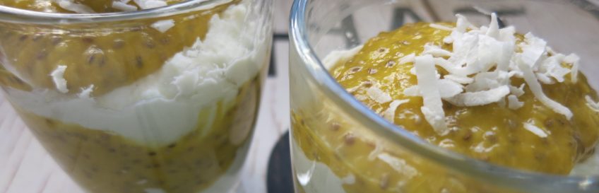 Kokos-Mascarpone-Creme mit Mango-Chialade