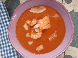 Fruchtige Tomaten-Fischsuppe