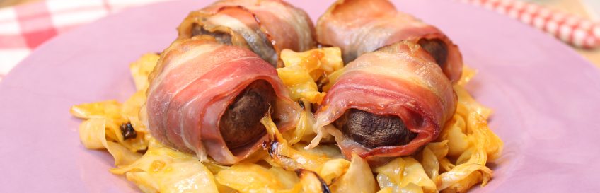 Ziegen-Bacon-Champignons auf Pesto-Spitzkohl