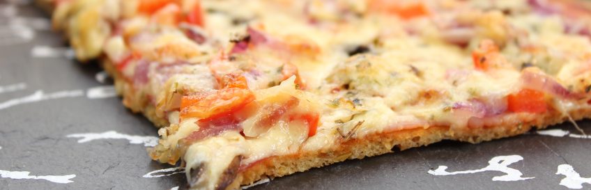Die besten Low-Carb-Pizza Rezeptideen ohne Mehl. Kohlenhydratarm, gesund und lecker!