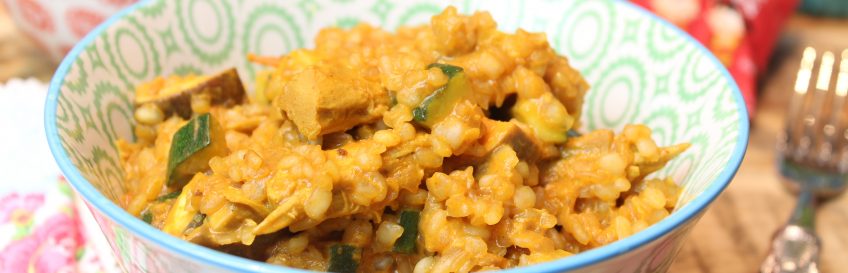 Tomatige Curry-Konjakreispfanne